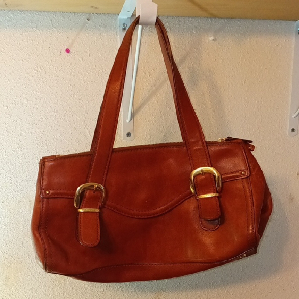 Elegant Brown Leather Handbag
